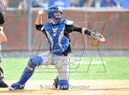 Thumbnail 2 in Edgewood vs Gunter (UIL 3A Region 2 Semifinal) photogallery.
