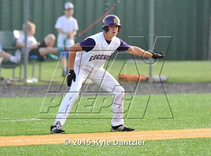 Thumbnail 3 in Edgewood vs Gunter (UIL 3A Region 2 Semifinal) photogallery.