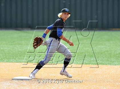 Thumbnail 2 in Edgewood vs Gunter (UIL 3A Region 2 Semifinal) photogallery.
