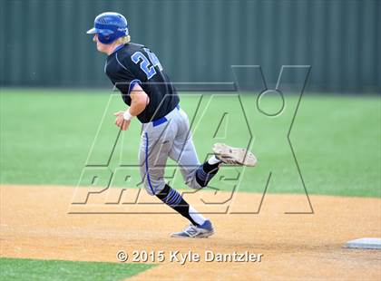 Thumbnail 1 in Edgewood vs Gunter (UIL 3A Region 2 Semifinal) photogallery.