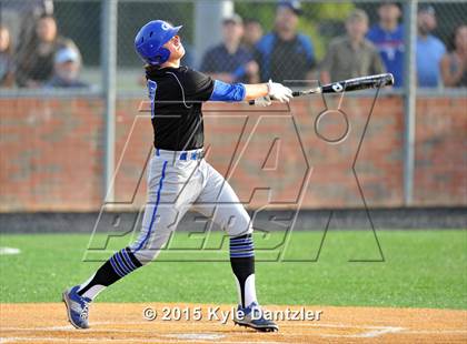 Thumbnail 1 in Edgewood vs Gunter (UIL 3A Region 2 Semifinal) photogallery.