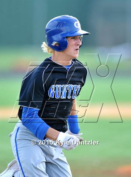 Thumbnail 1 in Edgewood vs Gunter (UIL 3A Region 2 Semifinal) photogallery.