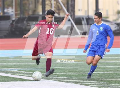 Thumbnail 1 in Calexico vs. Eastlake (Grossmont Holiday Tournament) photogallery.