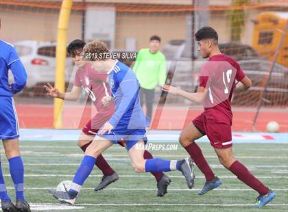 Thumbnail 2 in Calexico vs. Eastlake (Grossmont Holiday Tournament) photogallery.