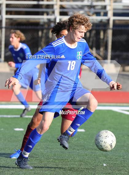 Thumbnail 3 in Calexico vs. Eastlake (Grossmont Holiday Tournament) photogallery.