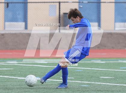 Thumbnail 3 in Calexico vs. Eastlake (Grossmont Holiday Tournament) photogallery.