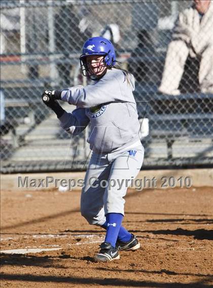 Thumbnail 3 in Weatherford vs. Euless Trinity (Brewer Tournament) photogallery.