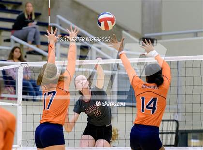 Thumbnail 1 in Marshall vs. Brandeis photogallery.