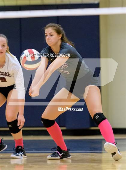 Thumbnail 1 in Marshall vs. Brandeis photogallery.