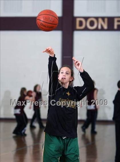 Thumbnail 3 in North Hills vs Bowie (Fantasy of Lights Tournament) photogallery.