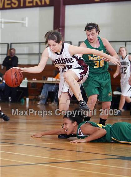 Thumbnail 2 in North Hills vs Bowie (Fantasy of Lights Tournament) photogallery.