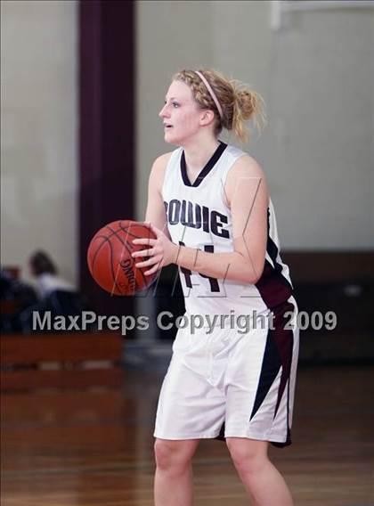 Thumbnail 2 in North Hills vs Bowie (Fantasy of Lights Tournament) photogallery.