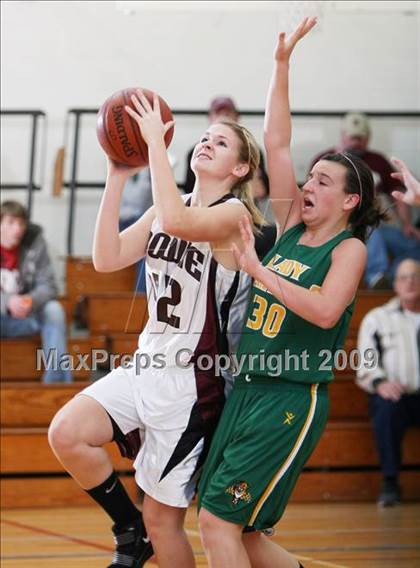 Thumbnail 2 in North Hills vs Bowie (Fantasy of Lights Tournament) photogallery.