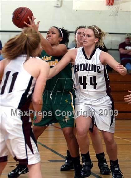 Thumbnail 2 in North Hills vs Bowie (Fantasy of Lights Tournament) photogallery.