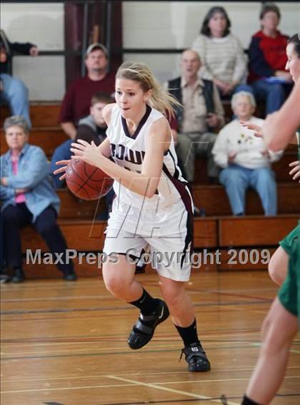 Thumbnail 1 in North Hills vs Bowie (Fantasy of Lights Tournament) photogallery.