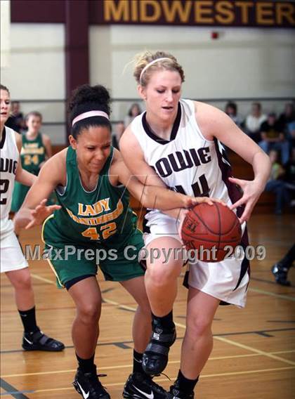 Thumbnail 1 in North Hills vs Bowie (Fantasy of Lights Tournament) photogallery.