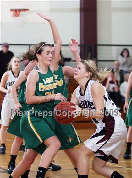 Thumbnail 1 in North Hills vs Bowie (Fantasy of Lights Tournament) photogallery.