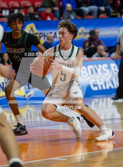 Thumbnail 2 in Woodlands vs Marcellus (NYSPHSAA Class B Championship) photogallery.