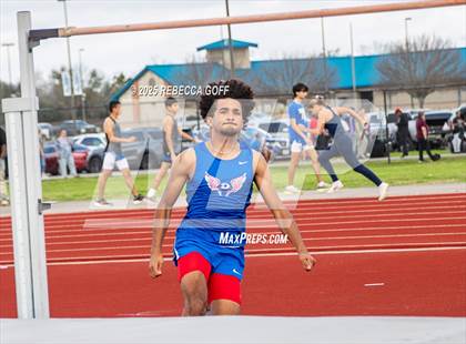 Thumbnail 3 in Dickinson C.L. Hanna Gator Relays photogallery.