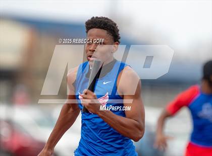 Thumbnail 1 in Dickinson C.L. Hanna Gator Relays photogallery.
