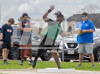 Thumbnail 1 in Dickinson C.L. Hanna Gator Relays photogallery.