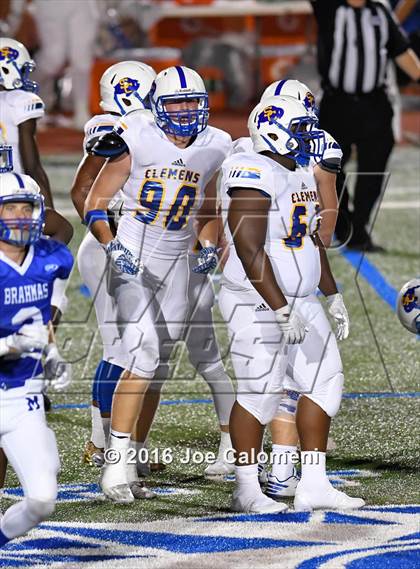Thumbnail 3 in Clemens @ MacArthur [Douglas] photogallery.