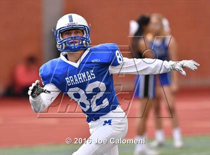 Thumbnail 2 in Clemens @ MacArthur [Douglas] photogallery.