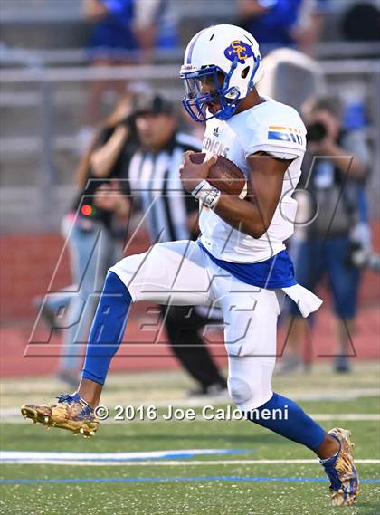 Thumbnail 3 in Clemens @ MacArthur [Douglas] photogallery.