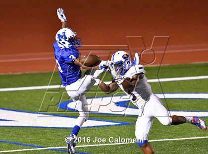 Thumbnail 2 in Clemens @ MacArthur [Douglas] photogallery.