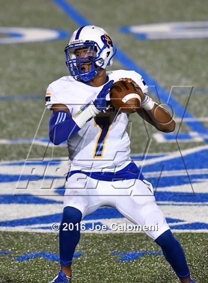 Thumbnail 3 in Clemens @ MacArthur [Douglas] photogallery.