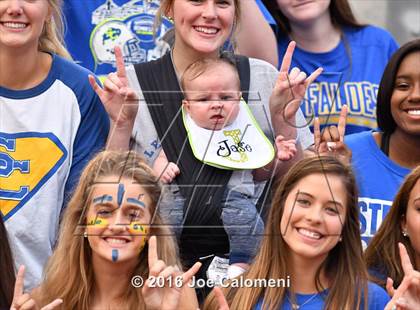 Thumbnail 3 in Clemens @ MacArthur [Douglas] photogallery.