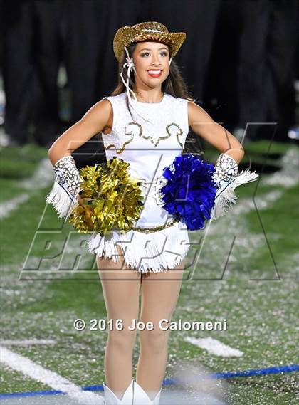 Thumbnail 1 in Clemens @ MacArthur [Douglas] photogallery.