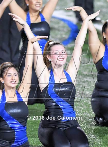 Thumbnail 3 in Clemens @ MacArthur [Douglas] photogallery.