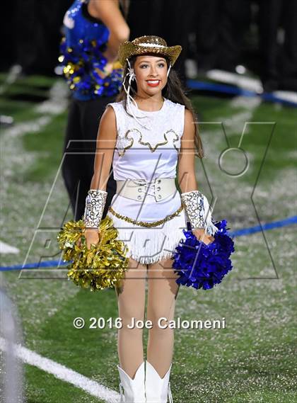 Thumbnail 2 in Clemens @ MacArthur [Douglas] photogallery.