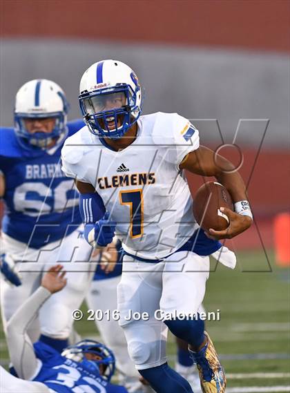 Thumbnail 3 in Clemens @ MacArthur [Douglas] photogallery.