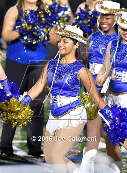 Thumbnail 3 in Clemens @ MacArthur [Douglas] photogallery.