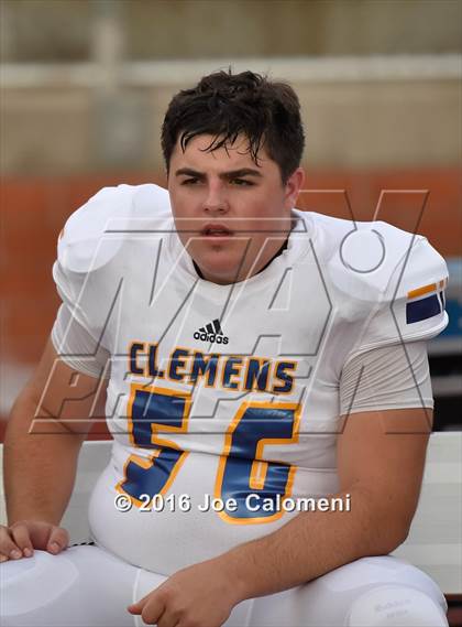 Thumbnail 2 in Clemens @ MacArthur [Douglas] photogallery.