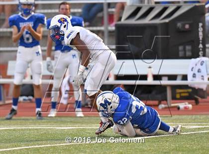 Thumbnail 3 in Clemens @ MacArthur [Douglas] photogallery.