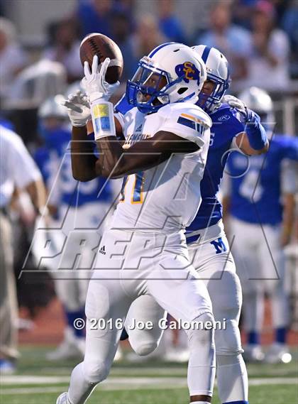 Thumbnail 2 in Clemens @ MacArthur [Douglas] photogallery.