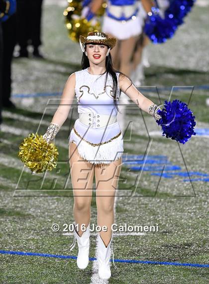 Thumbnail 2 in Clemens @ MacArthur [Douglas] photogallery.
