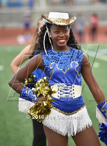 Thumbnail 3 in Clemens @ MacArthur [Douglas] photogallery.