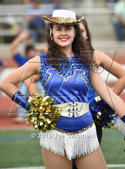 Thumbnail 1 in Clemens @ MacArthur [Douglas] photogallery.