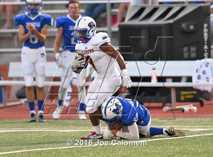 Thumbnail 2 in Clemens @ MacArthur [Douglas] photogallery.