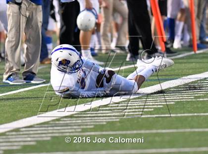 Thumbnail 3 in Clemens @ MacArthur [Douglas] photogallery.