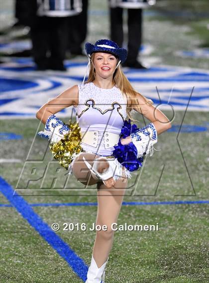 Thumbnail 2 in Clemens @ MacArthur [Douglas] photogallery.