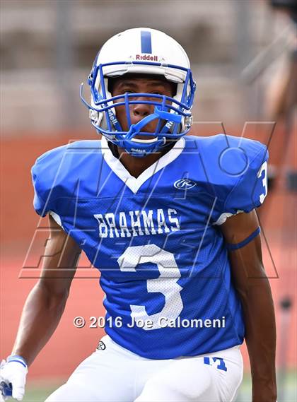 Thumbnail 1 in Clemens @ MacArthur [Douglas] photogallery.