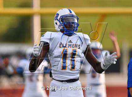 Thumbnail 3 in Clemens @ MacArthur [Douglas] photogallery.