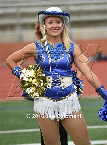Thumbnail 3 in Clemens @ MacArthur [Douglas] photogallery.