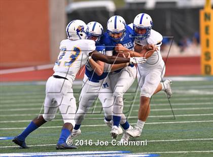 Thumbnail 1 in Clemens @ MacArthur [Douglas] photogallery.