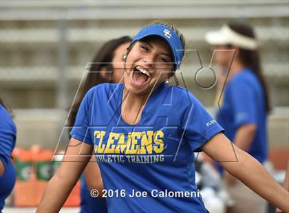 Thumbnail 3 in Clemens @ MacArthur [Douglas] photogallery.